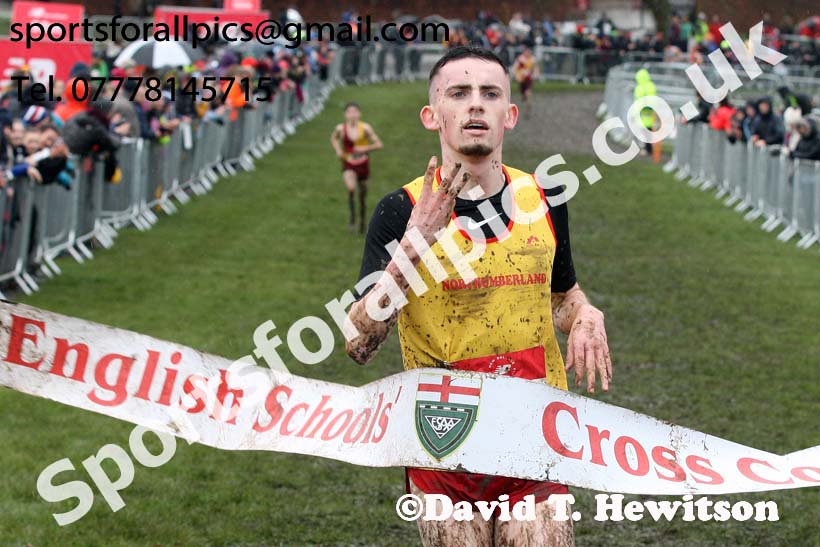 Senior boys 2019 New Balance English Schools Cross Country Champs, Temple Newsam, Leeds. Photo:  David T. Hewitson/Sports for All Pics